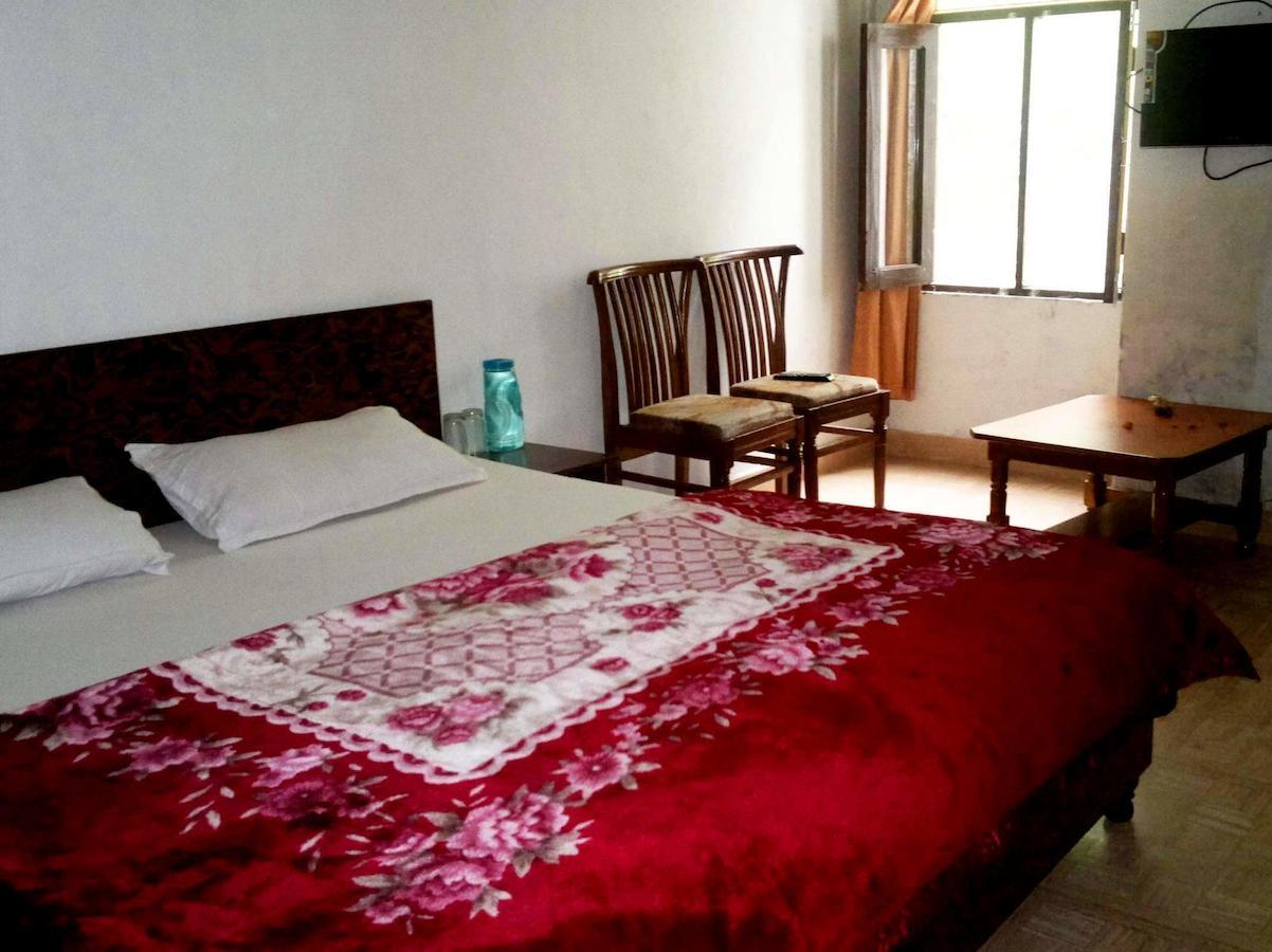 Hotel Bharmour View Brahmaur Номер фото
